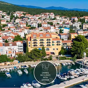 Hotel Selce 3*, Selce Croatia